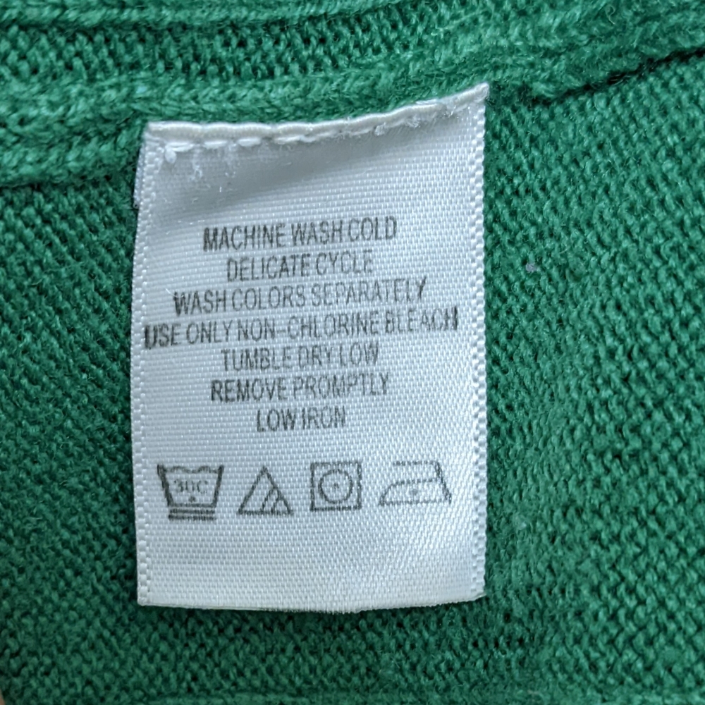 (2/$25) Long sleeve green sweater top v-neck XL - Picture 6 of 12